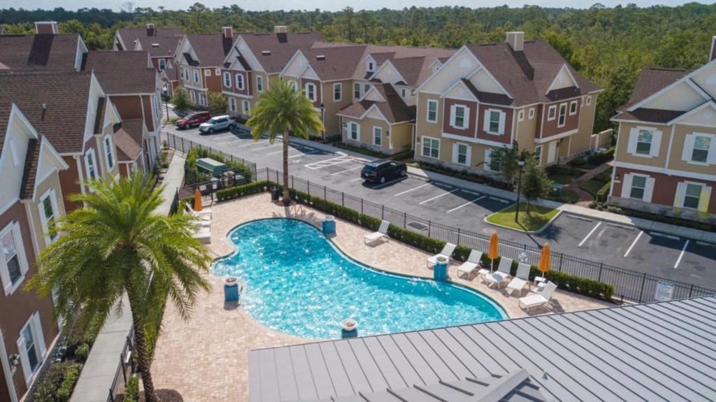4 Bedrooms-4,5 Bathrooms-summerville 2652ss * Orlando