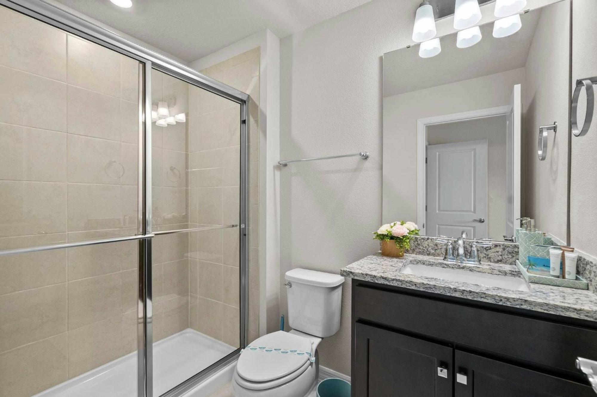 1283 Magical Retreat Themed 5b Near Holiday home *
