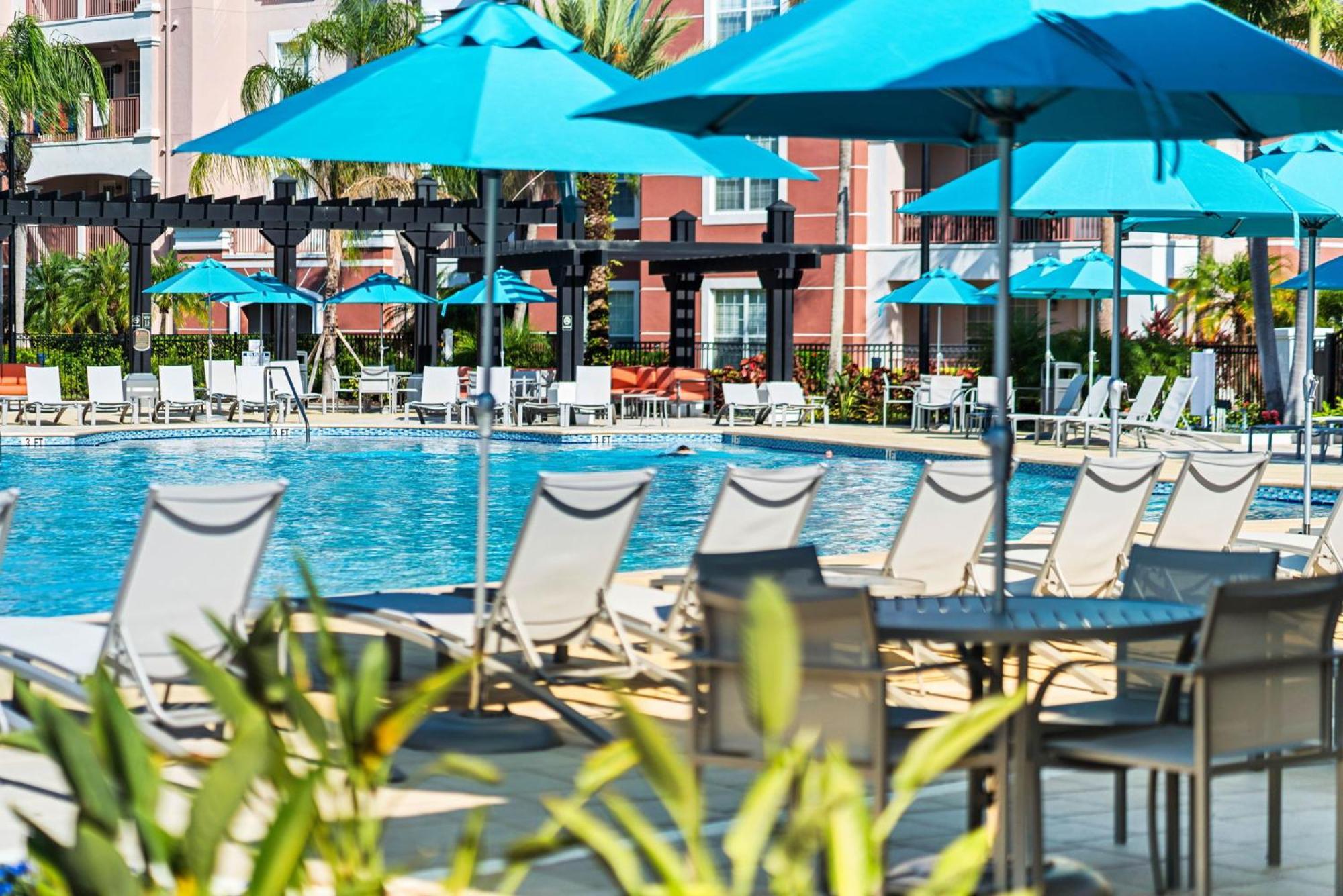 Vista Cay At Epic Universe - Luxury 4 Bedroom Condo Apartment