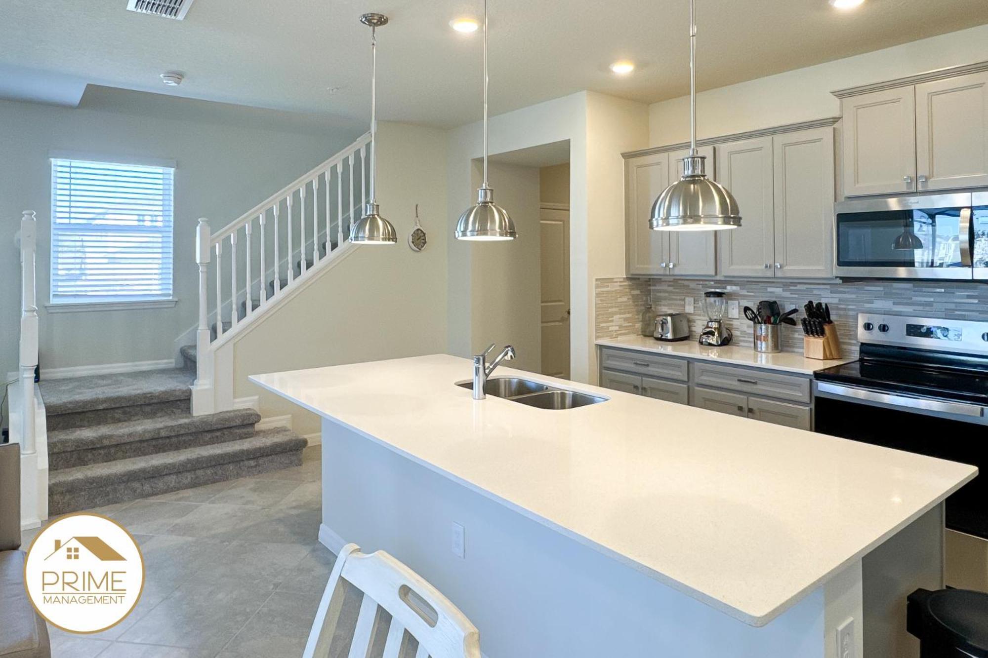 Super New Elegant 5-bd Private Pool Holiday home Orlando