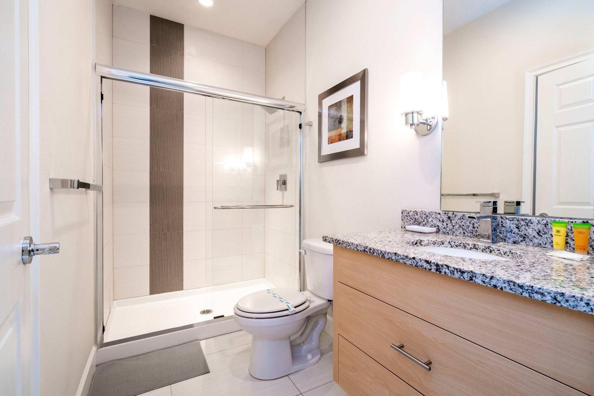 Family Fun Near - Pool, Bbq & Themed Holiday home Orlando