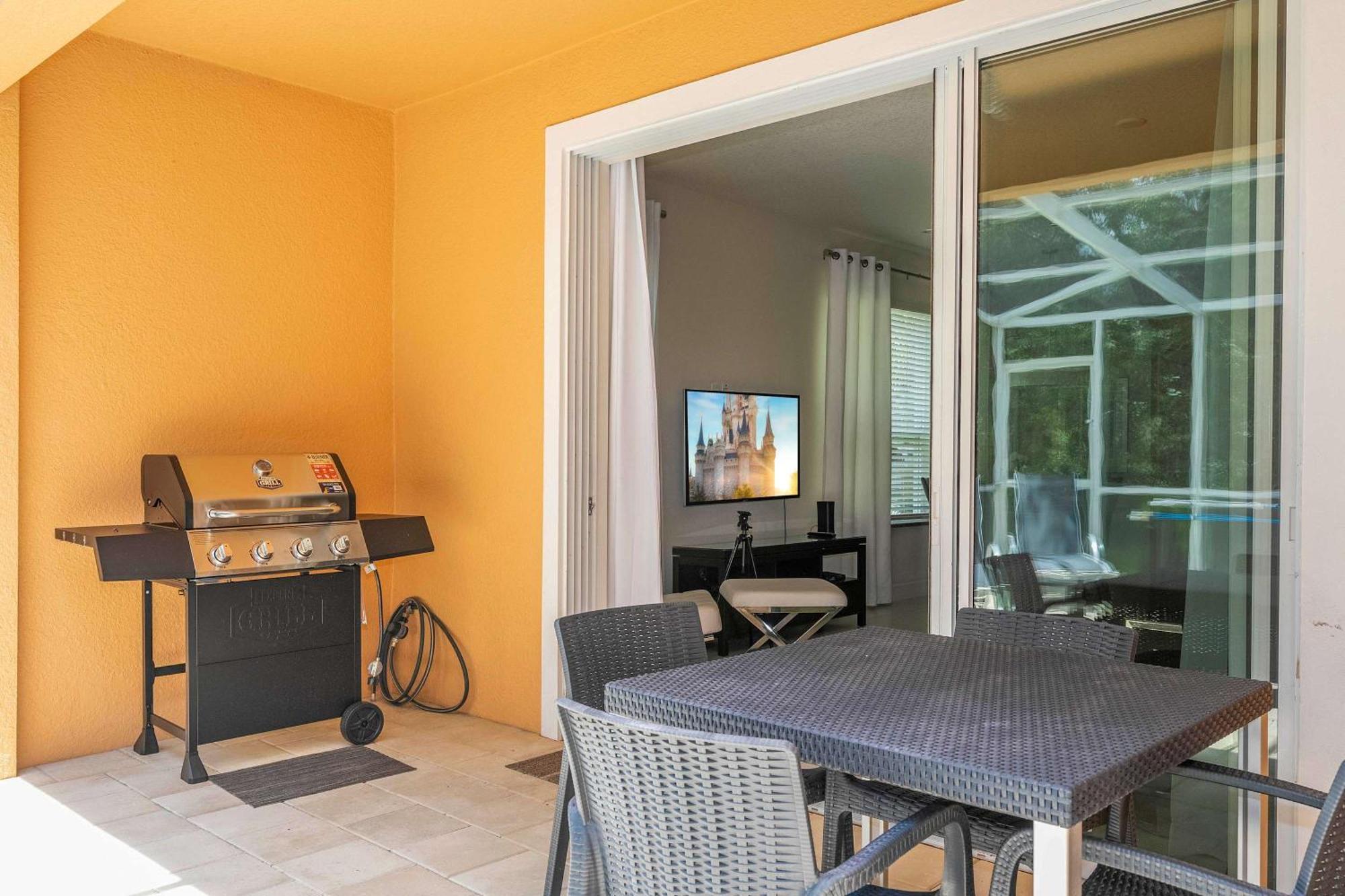 Family Fun Near - Pool, Bbq & Themed Holiday home