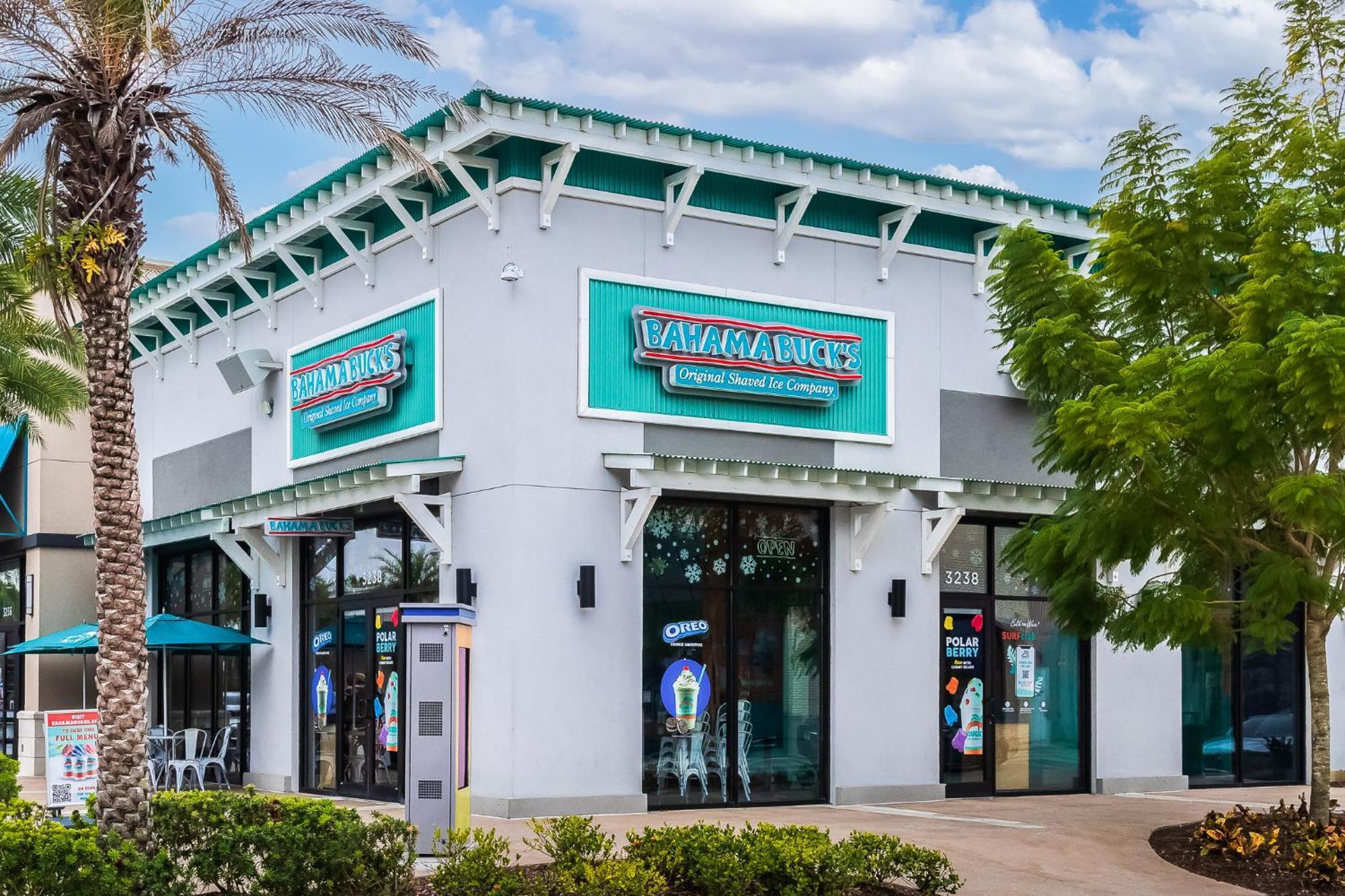 Pistachio Palace - Sleeps 10 Holiday home Orlando