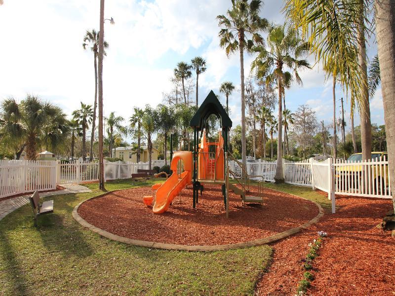 Lodge Tropical Palms & Orlando