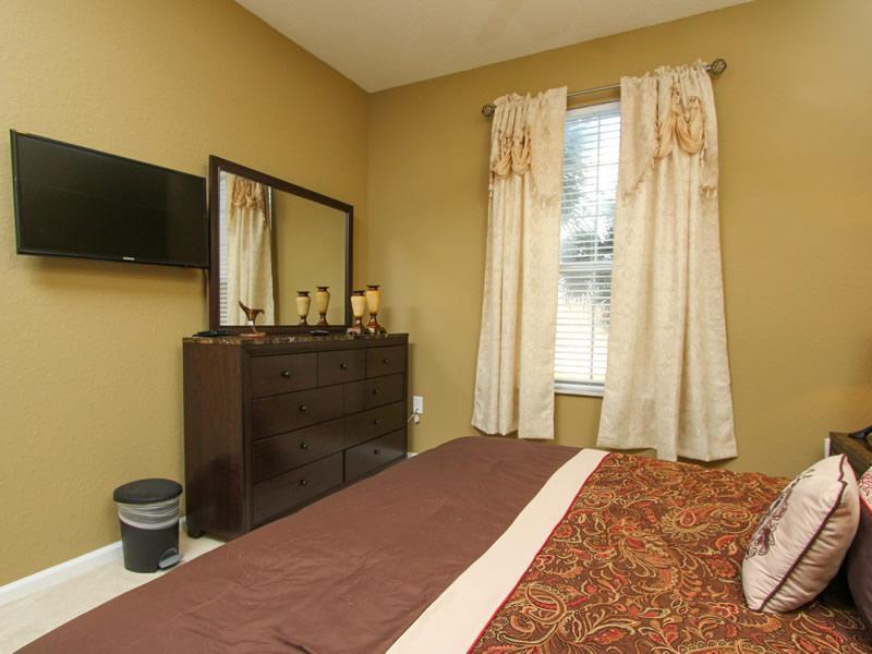 Stunning 3 Bedroom 2 Bath Windsor Hills *