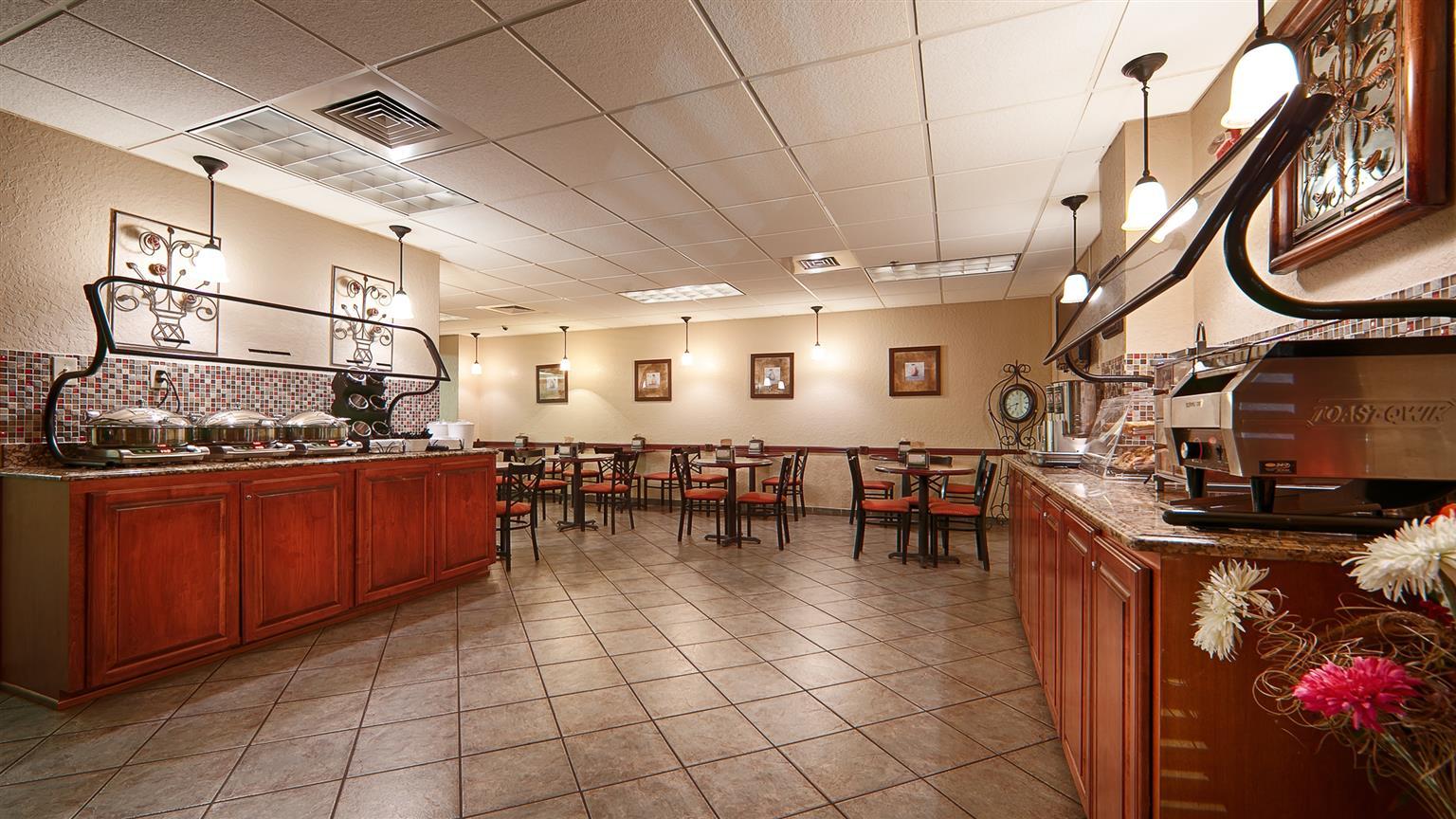 Western Universal - Newly Renovated! 3* Orlando
