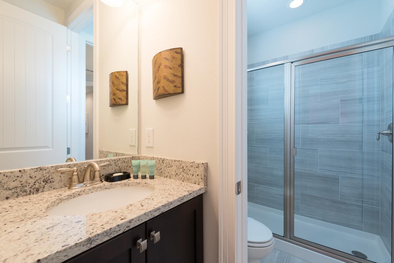 Splendid With Loft Area & Private Pool Near By Rentyl - 7619b Orlando