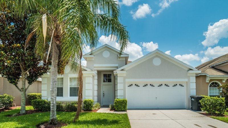 Holiday home Lovely 4 Bedroom 3 Bath Pool In Gated