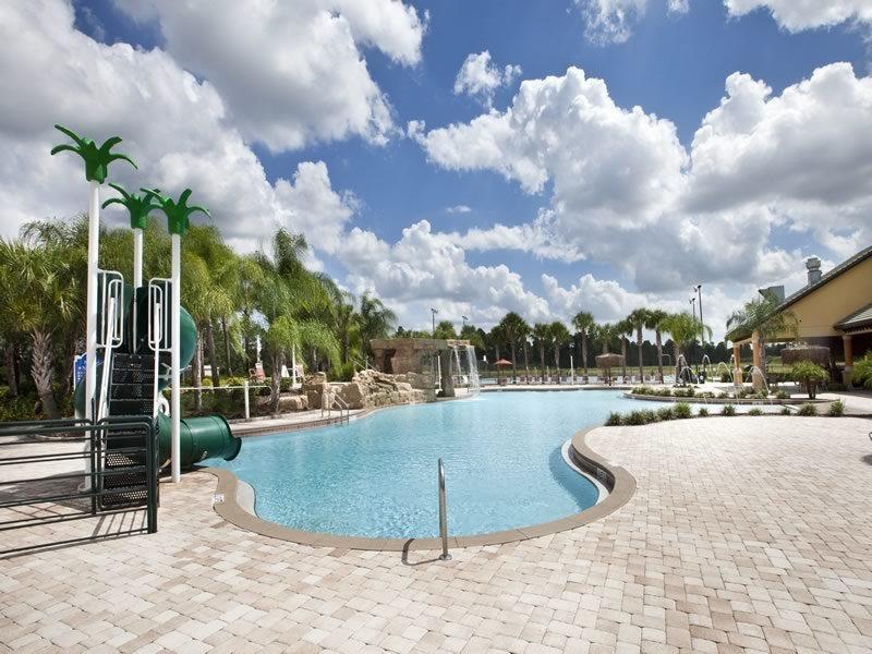 6 Bedroom 5 Bath Paradise Palms Pool That Sleeps 14 Holiday home *