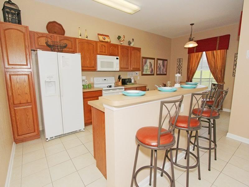 Gorgeous 5 Bedroom 5 Bath Pool Home In Windsor Hills Holiday home