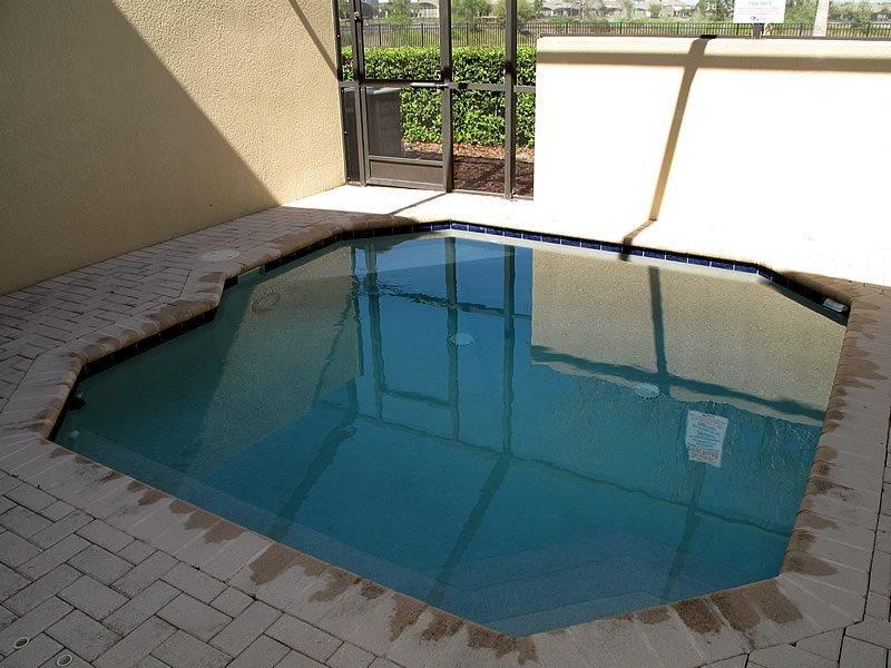 Beautiful 3 Bed 3 Bath Townhome With View Orlando