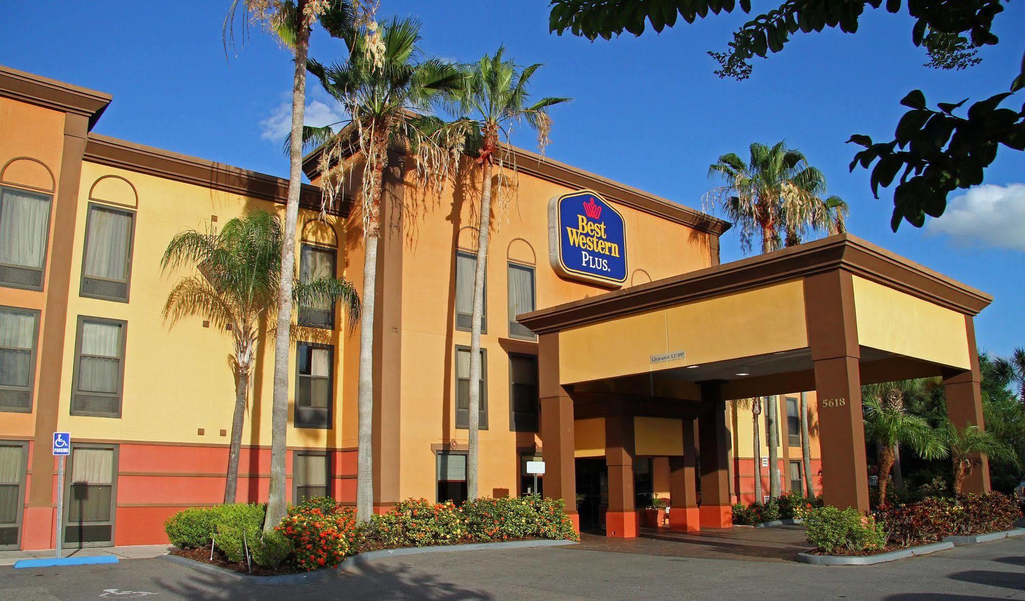 Western Universal - Newly Renovated! Hotel 3*