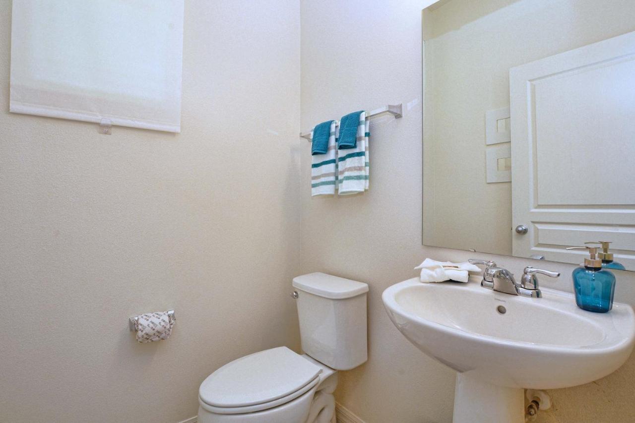 Compass Bay- 4 Bed Townhome W/splashpool-1953cy Villa *