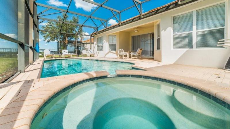 Amazing 5 Bedroom 5 Bath Pool In Windsor Hills Orlando