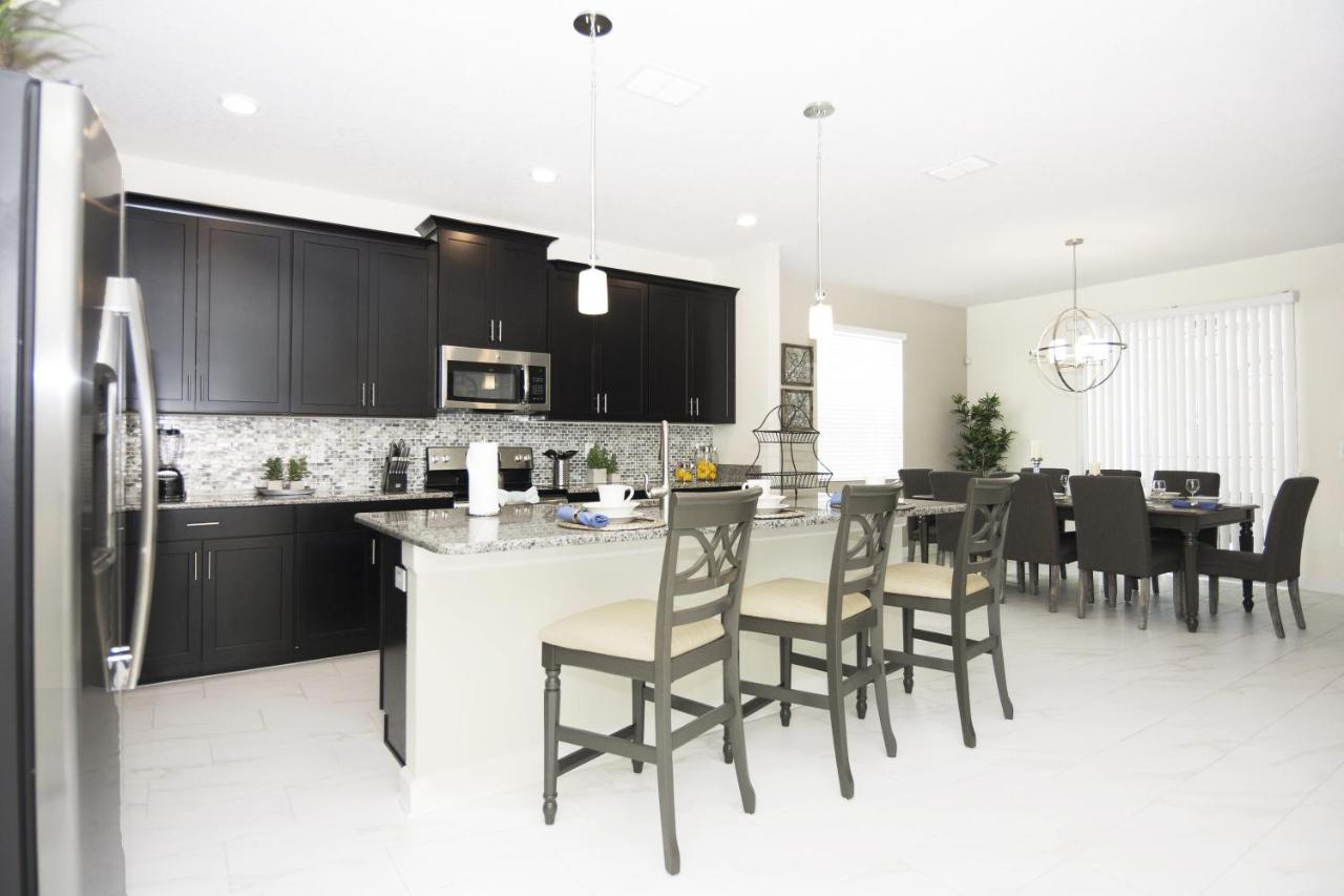 Dream Single Vacation Close To Sl4788 Holiday home