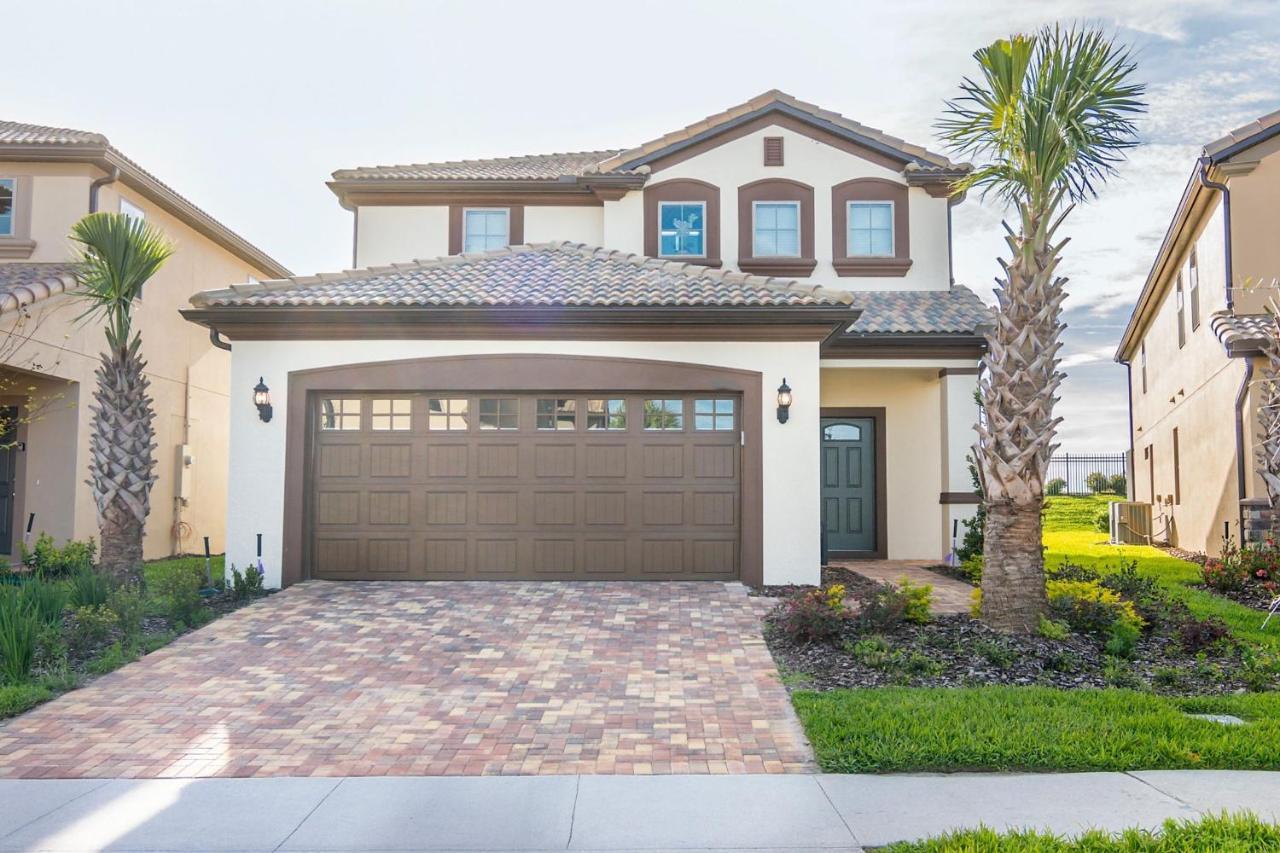 Luxurious Vacation At Westside 8973