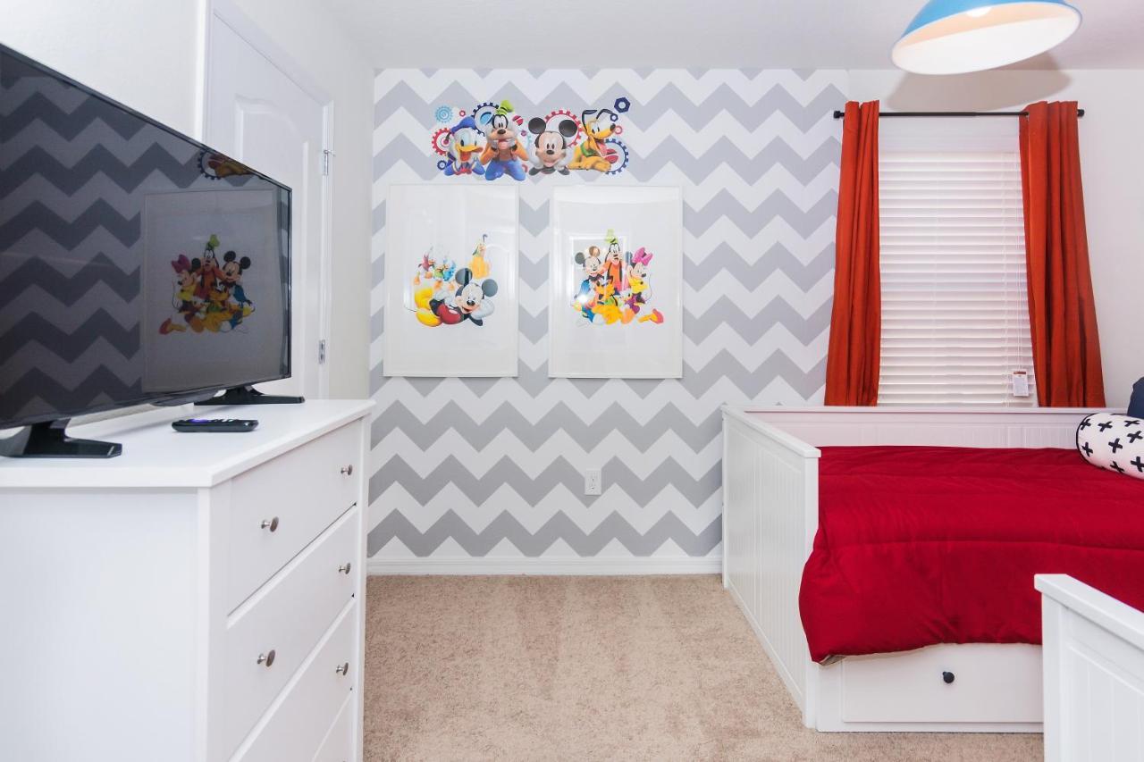 Luxurious Vacation At Westside 8973 Holiday home