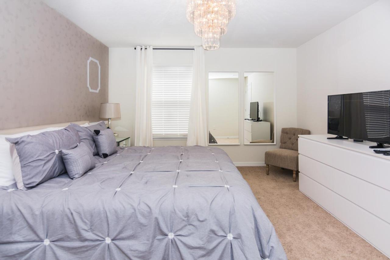 Luxurious Vacation At Westside 8973 Orlando
