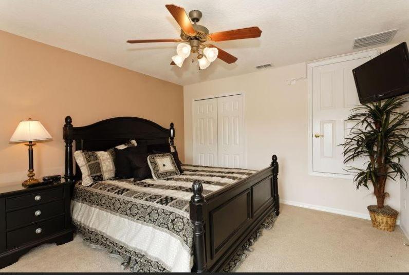Ly235478 - Arcadia Estates - 5 Bed 4.5 Baths *