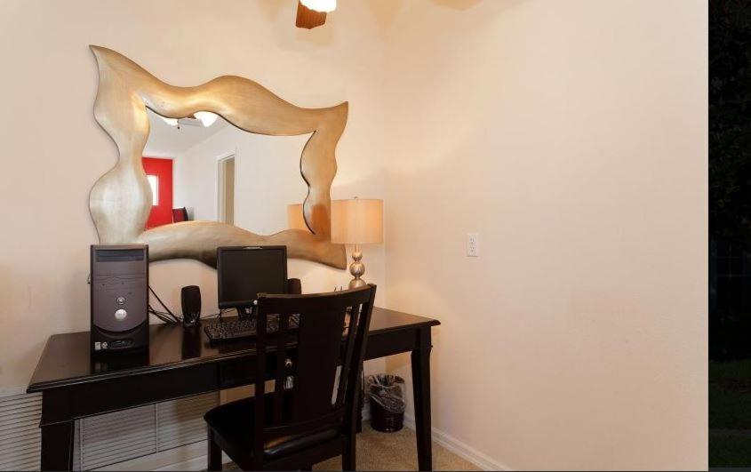 Ly235478 - Arcadia Estates - 5 Bed 4.5 Baths *
