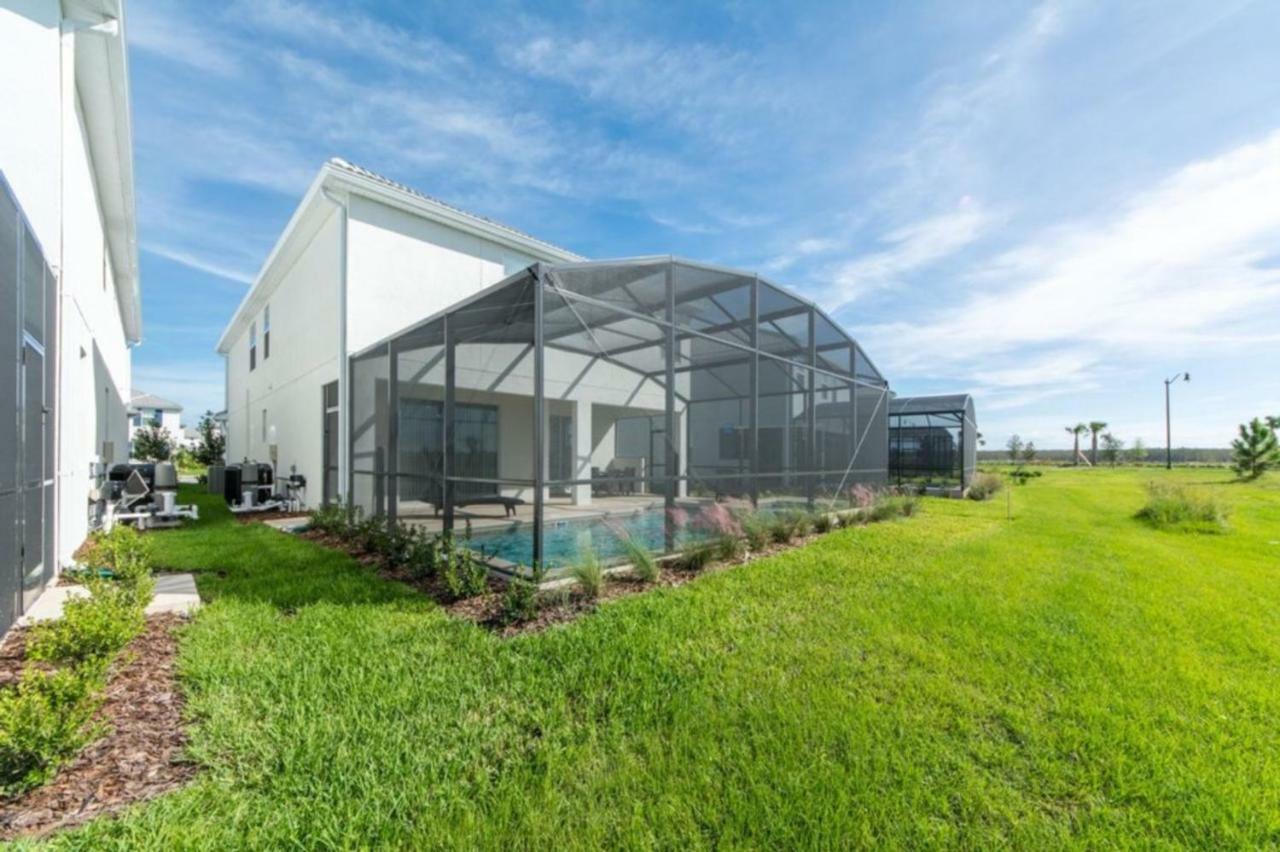 Storey - 4811 Kings
