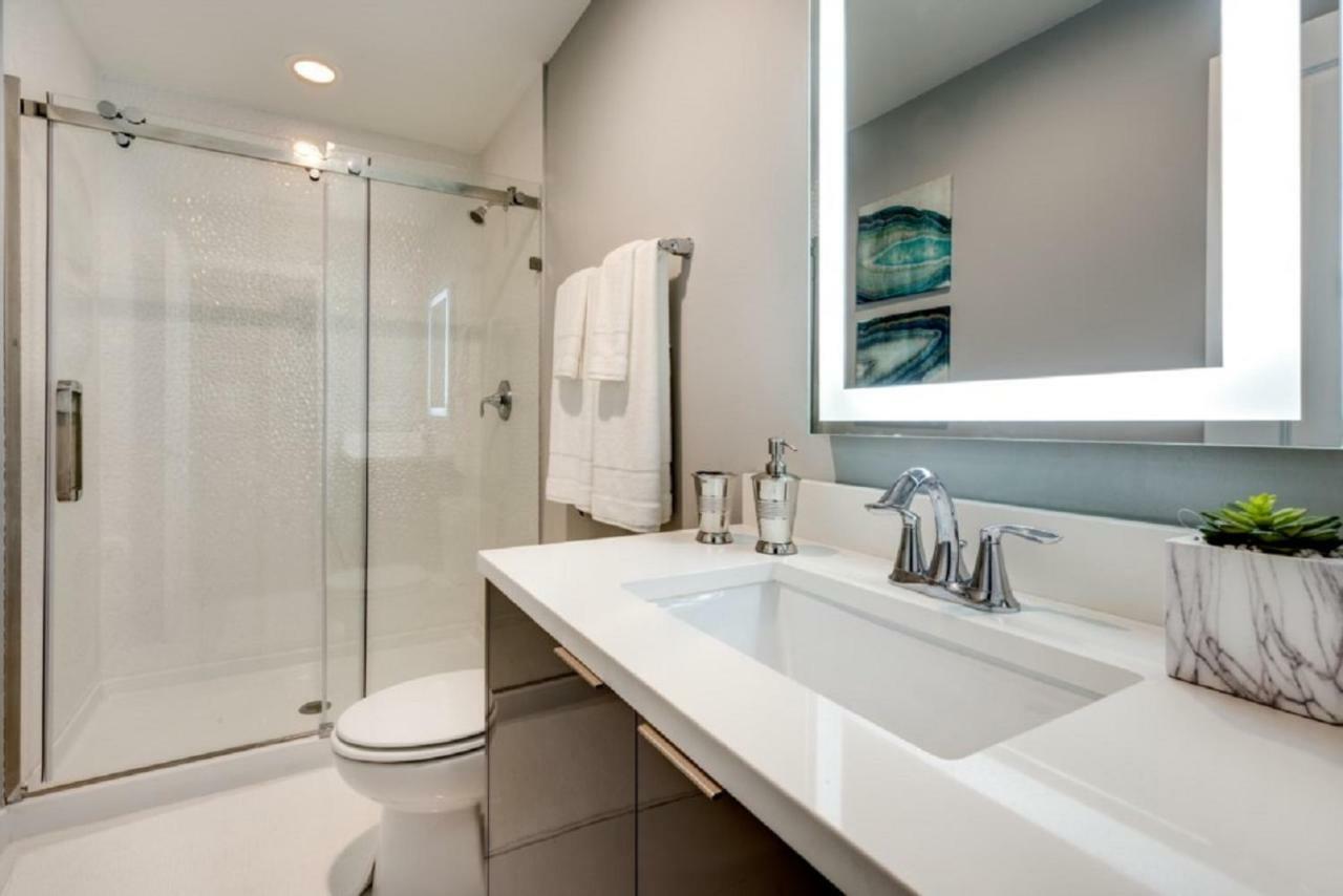 Wonderful Townhomes With Four Bedrooms Close To Orlando