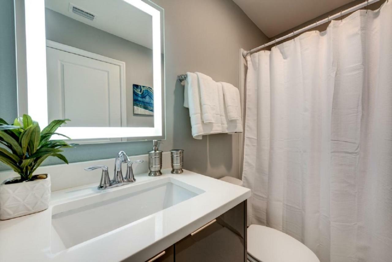 Holiday home Wonderful Townhomes With Four Bedrooms Close To