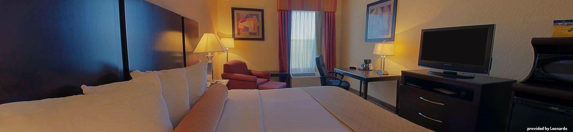 Western Universal - Newly Renovated! Hotel