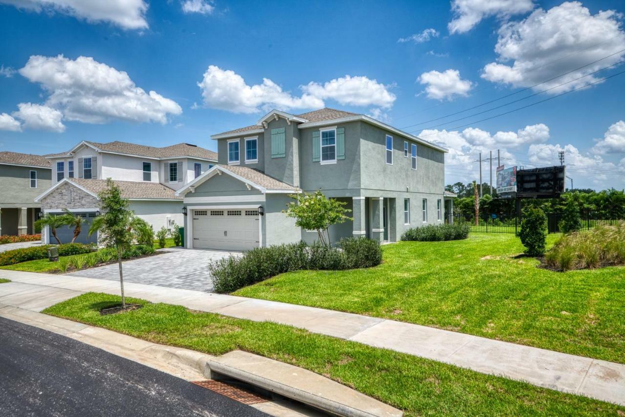 Grand By Rentyl With Media Room, Air Hockey And Water Park Access - 7443m Holiday home Orlando