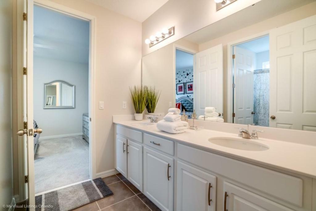 1719cvt Newest Community Villa *