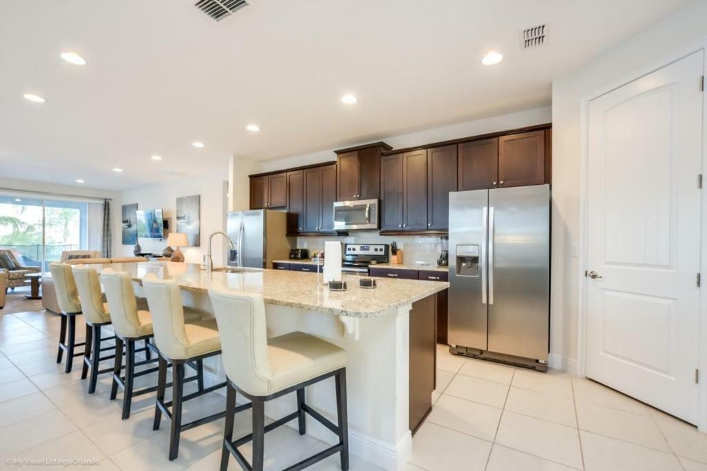 Reunion Encore 9 Bedroom Home! Orlando