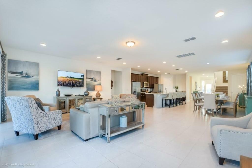 Reunion Encore 9 Bedroom Home!