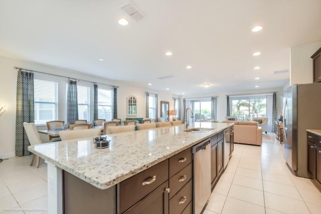 Villa Reunion Encore 9 Bedroom Home! *