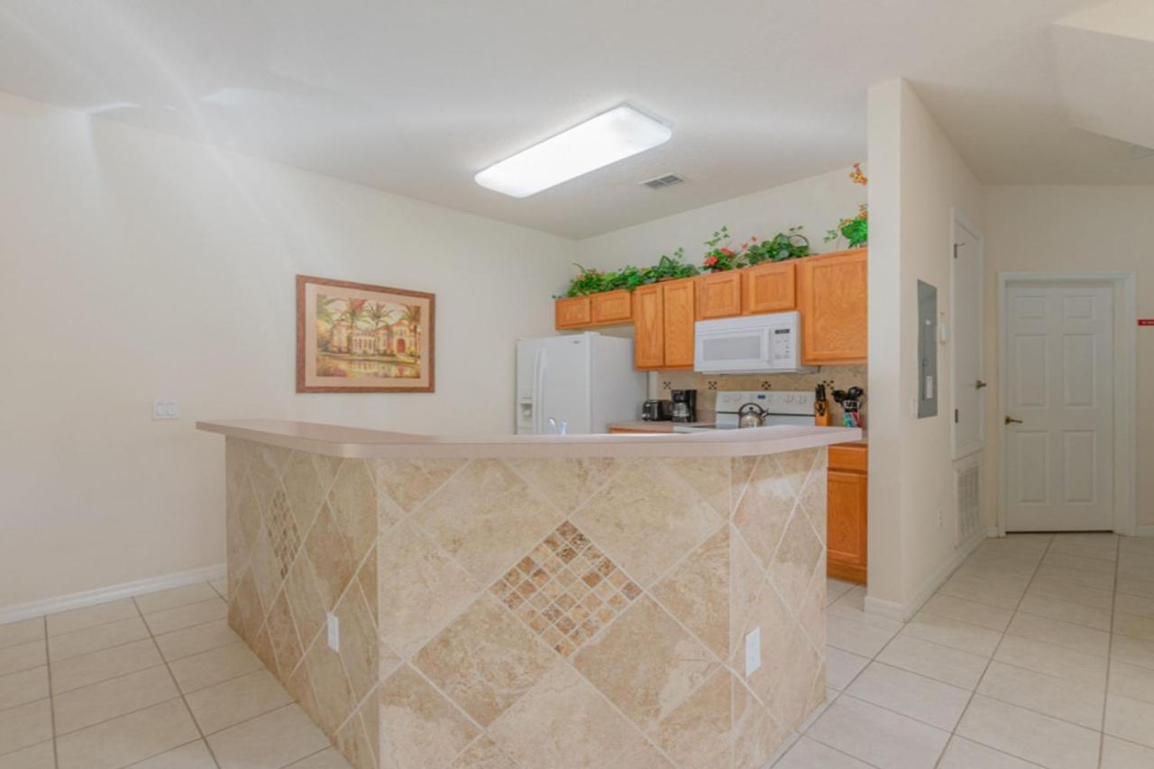 Apartment Encantada - 3010 Yellow By Fairytale Vr