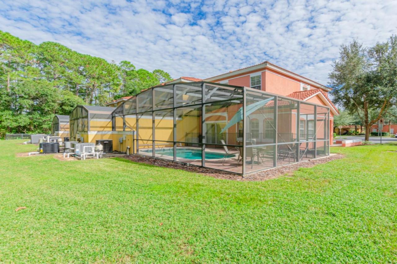 Encantada - 3010 Yellow By Fairytale Vr Apartment