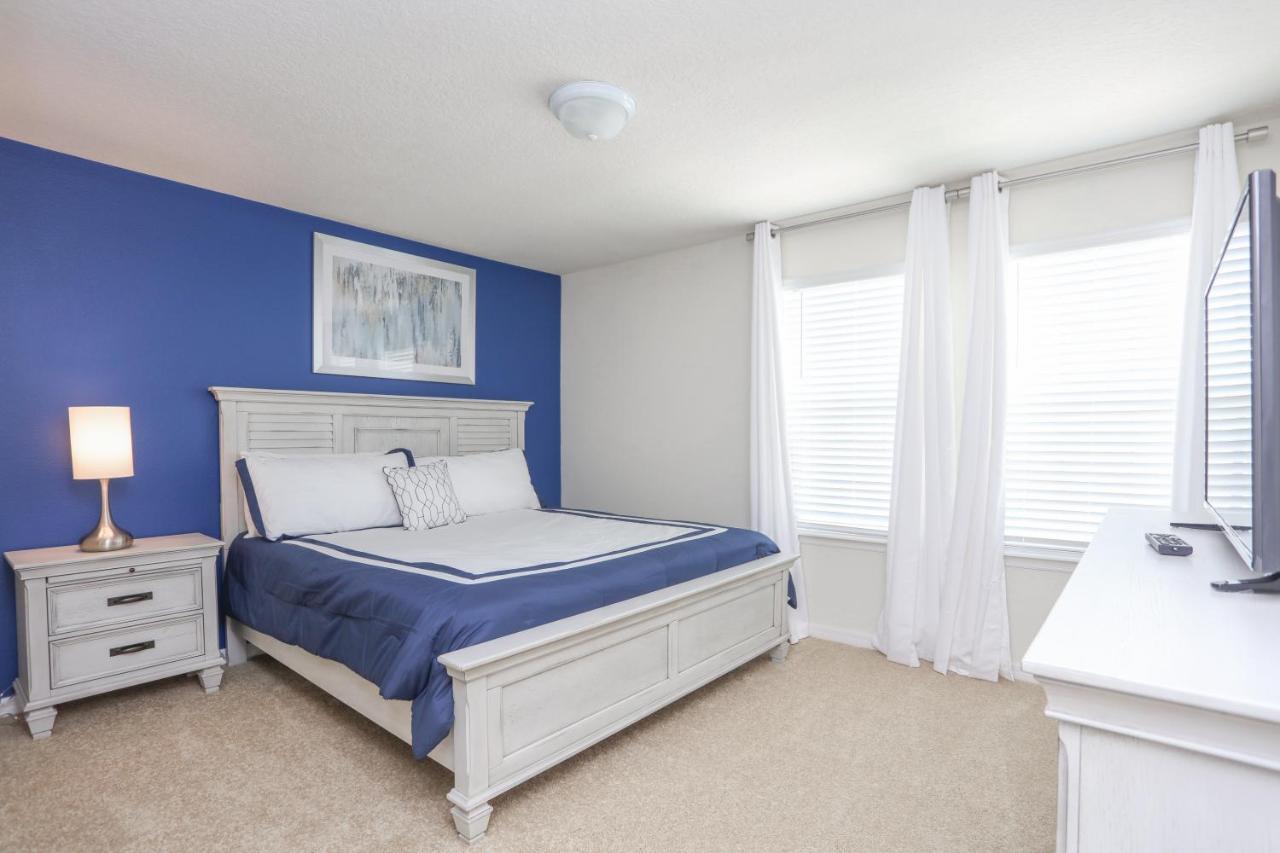 8 Bedroom Vacation In Windsor At Westside Orlando