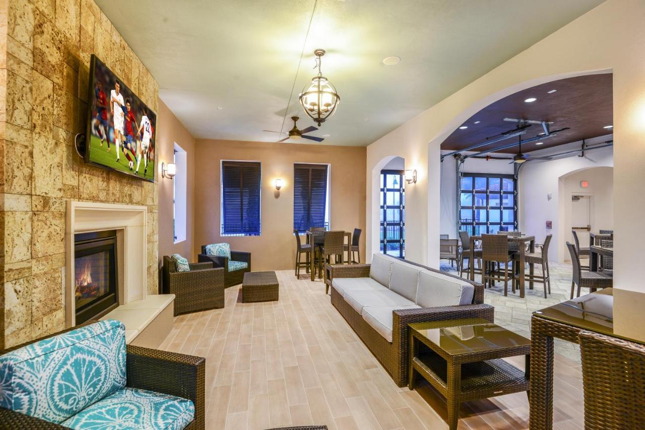 5 Bedroom Townhome In Windsor At Westside *