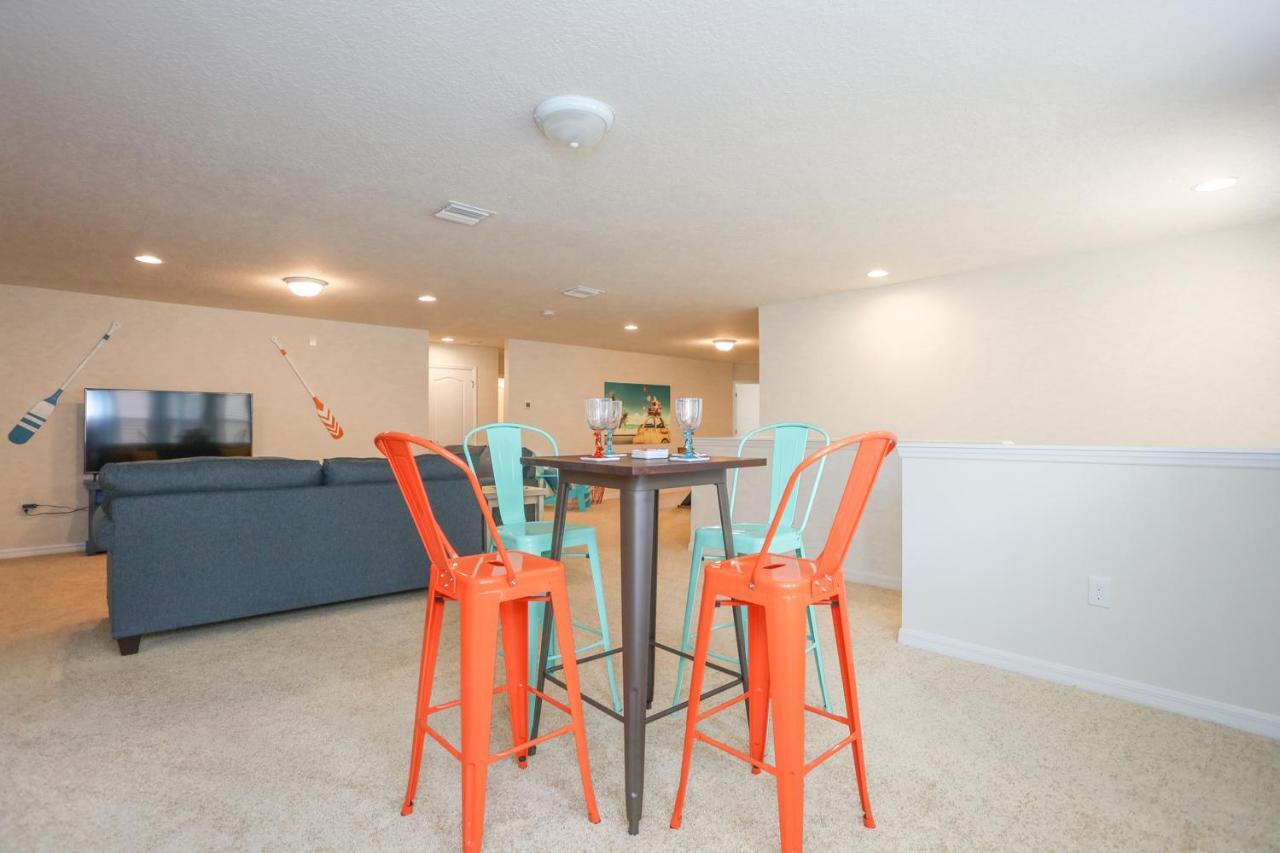 Conveniently Located Near - Family Friendly Villa Orlando
