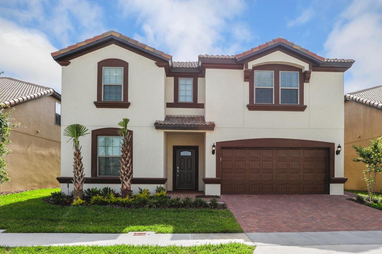 Conveniently Located Near - Family Friendly Villa Orlando