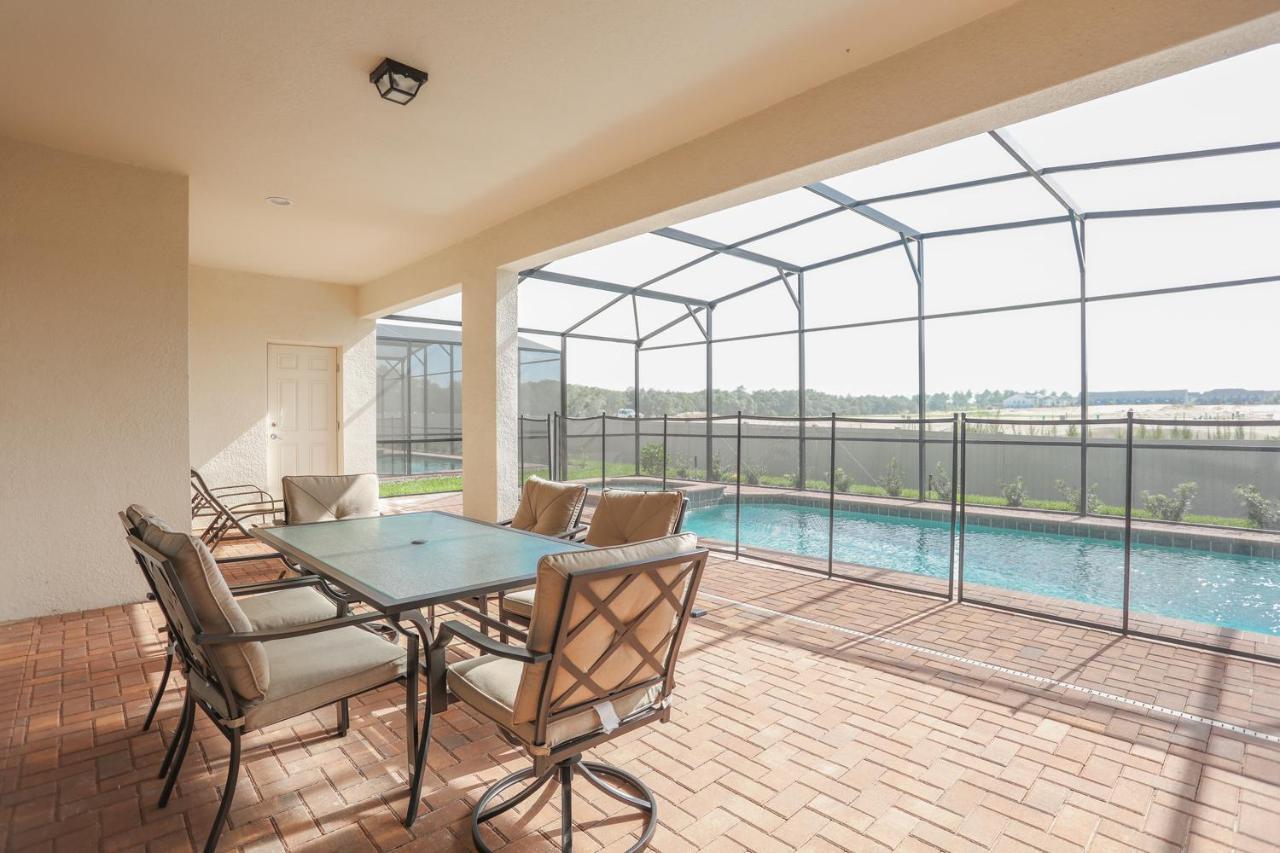 Conveniently Located Near - Family Friendly Villa *