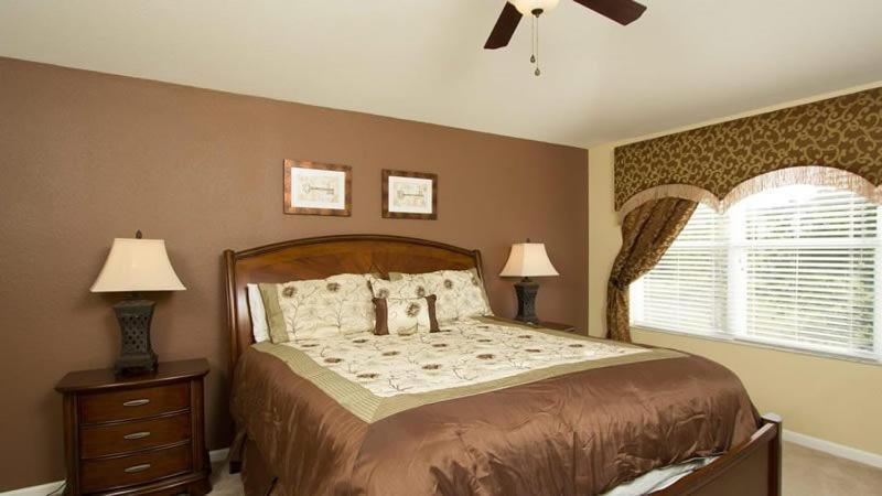 Luxurious 6 Bedroom 4 Bath In Windsor Hills * Orlando