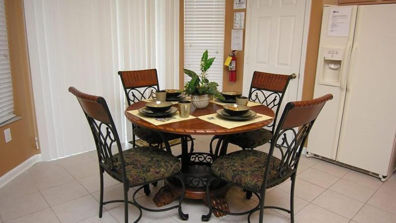 Holiday home Excutive 6 Bedroom 4 Bath Pool And Spa Home *