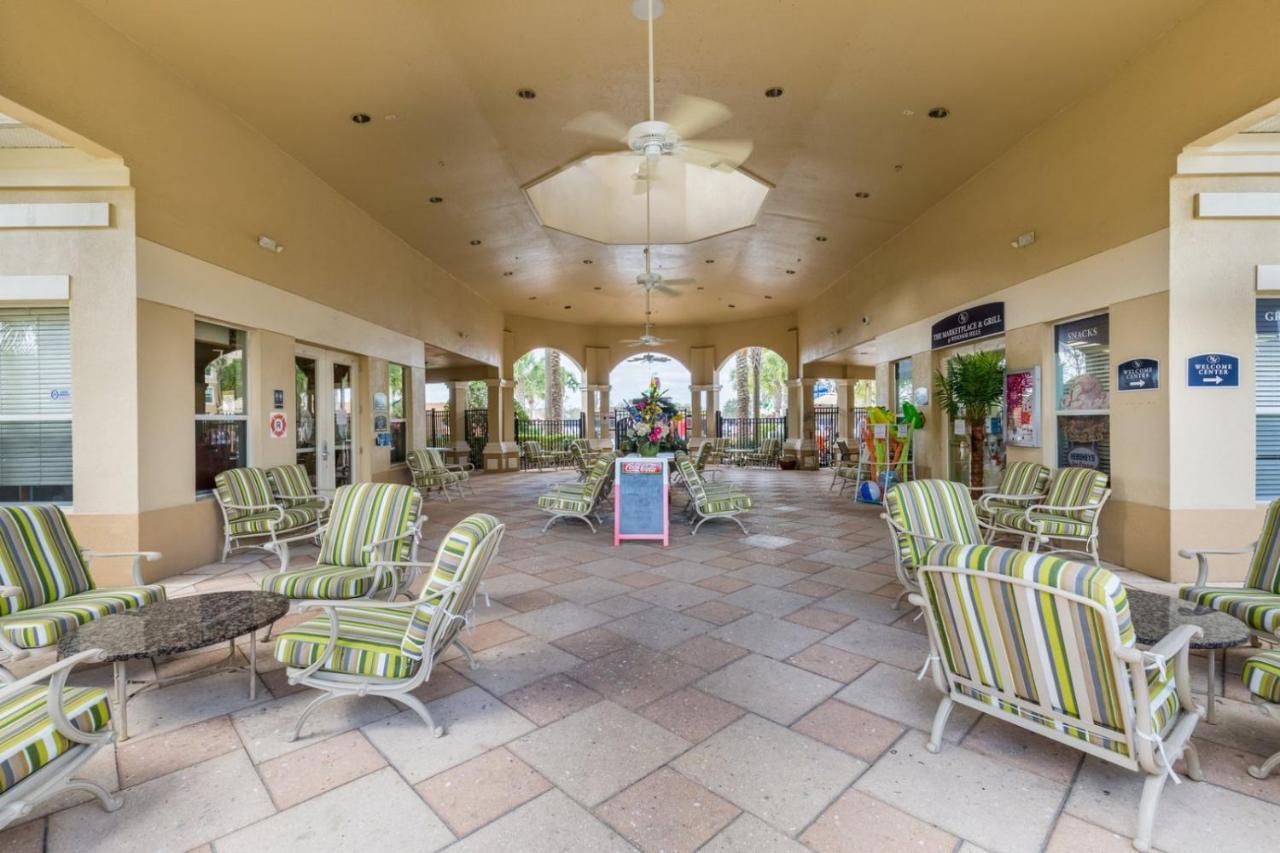 Beautiful 3 Bed 3 Bath Townhome With View Holiday home Orlando