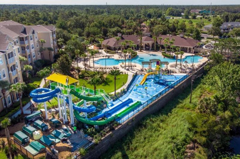 Holiday home Gorgeous 5 Bedroom 5 Bath Pool Home In Windsor Hills Orlando