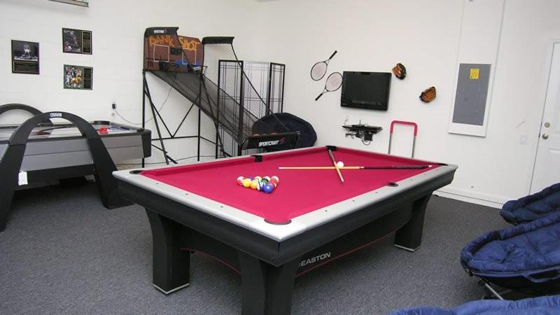 Holiday home Excutive 6 Bedroom 4 Bath Pool And Spa Home