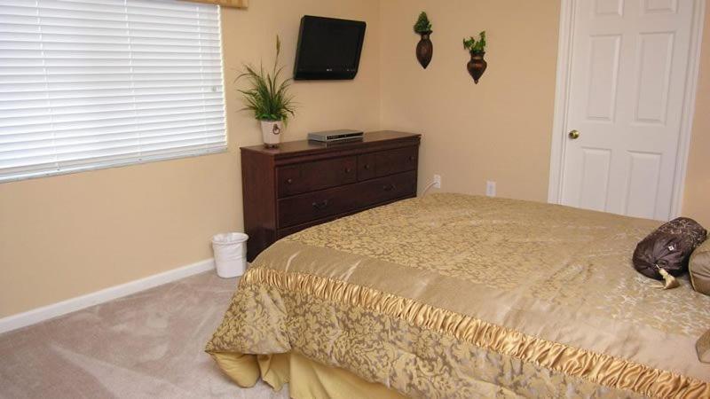 Excutive 6 Bedroom 4 Bath Pool And Spa Home Holiday home *