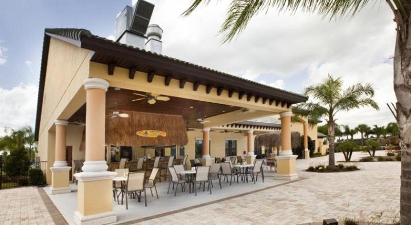 Holiday home 4 Bedroom 3 Bath Town With Pool In Paradise Palms Orlando