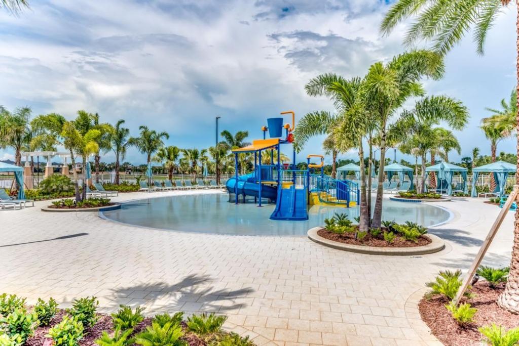 Fabulous! 7bed 5ba Games, Pool 1720sp Villa