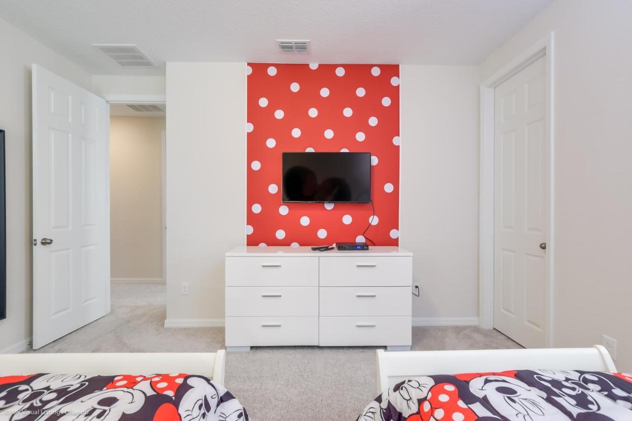 Fabulous! 7bed 5ba Games, Pool 1720sp