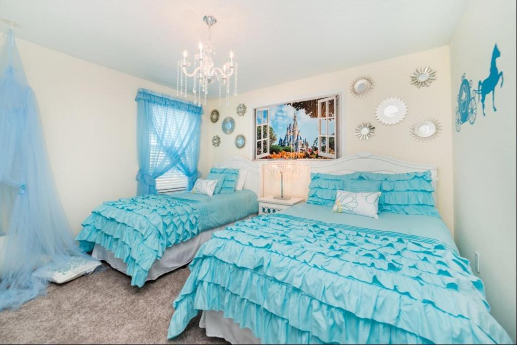 Luxury View 8 Bedroom With Games Holiday home